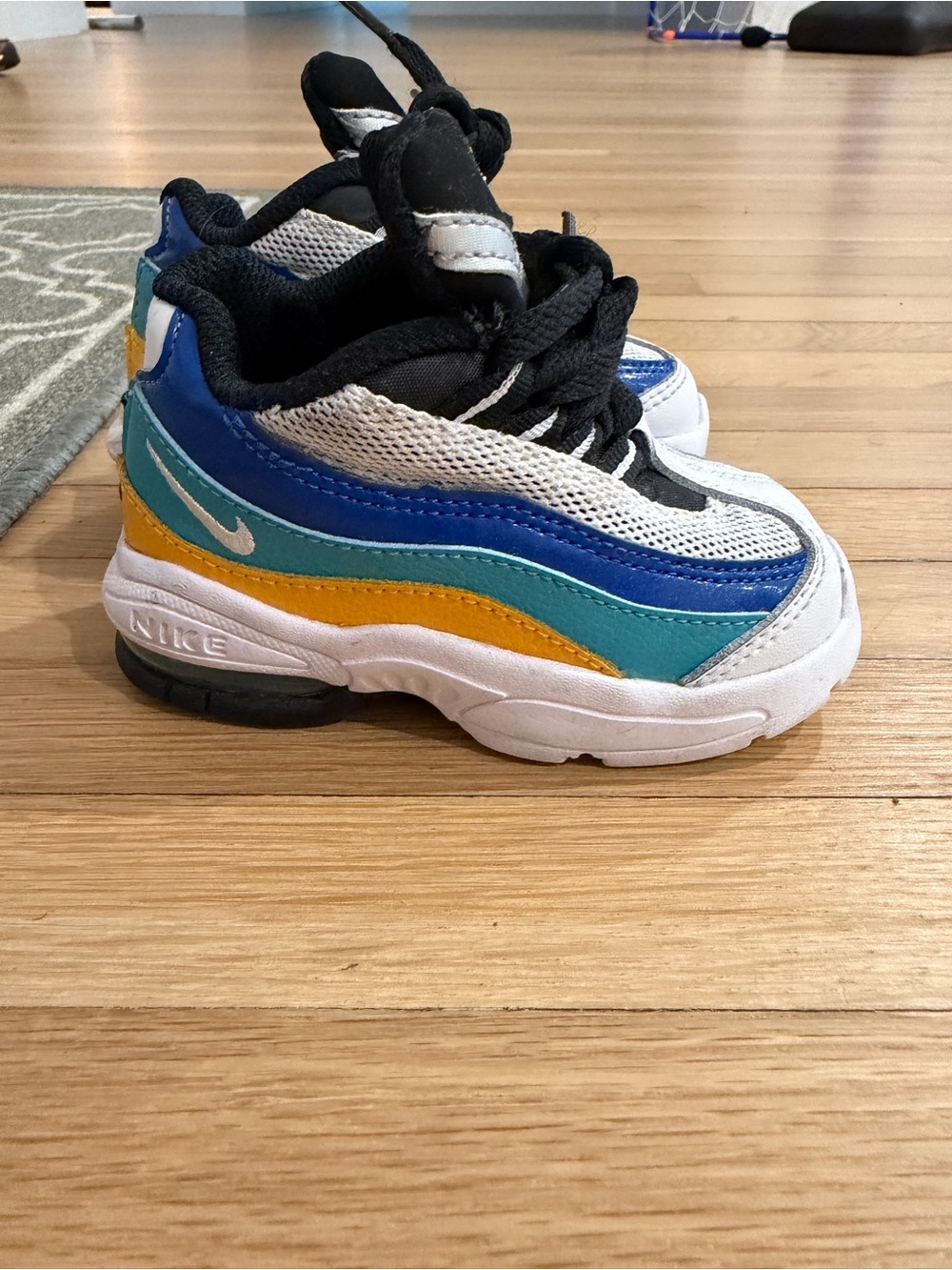 Nike Toddler Athletic Sneakers Retro - Nike Air - Picture 3 of 6